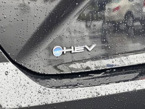 Certified 2025 Toyota Camry LE image 32