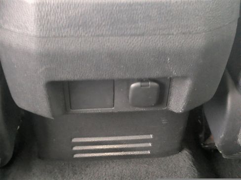 Used 2024 Toyota Tacoma SR5 image 29