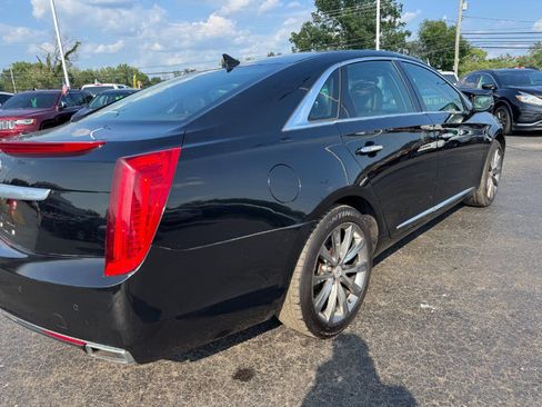 Used 2013 Cadillac XTS Luxury FWD image 11