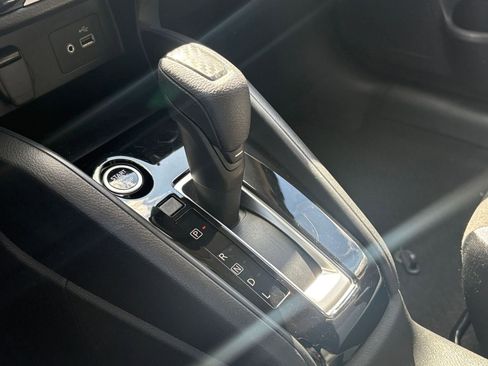 Used 2025 Nissan Versa SV image 42