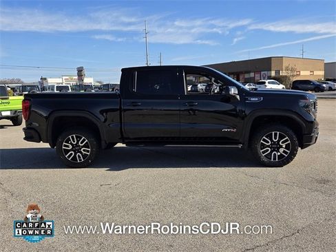 Used 2024 GMC Sierra 1500 AT4 w/ Technology Package image 14