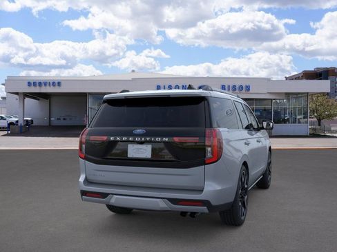 New 2026 Ford Expedition Platinum w/ Platinum Ultimate Package AWD/4WD image 8
