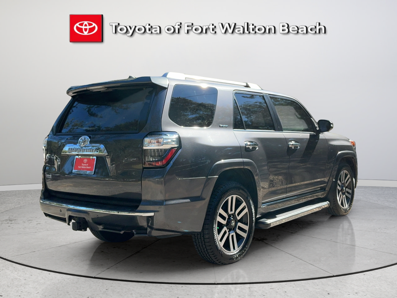 Used 2021 Toyota 4Runner Limited RWD image 4