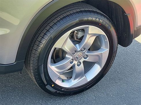 Used 2019 Honda HR-V LX image 25
