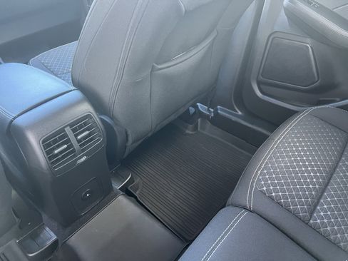 Used 2023 Ford Escape Active image 14