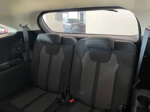 Used 2021 Kia Sorento LX image 19
