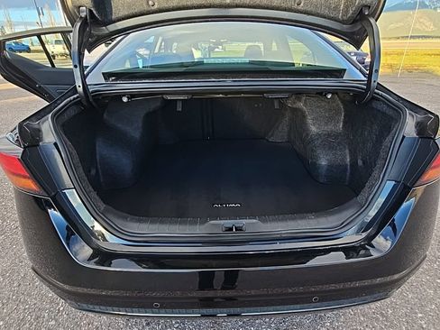 Used 2023 Nissan Altima 2.5 SV image 19