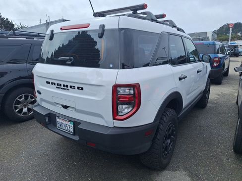 Used 2021 Ford Bronco Sport AWD/4WD image 9
