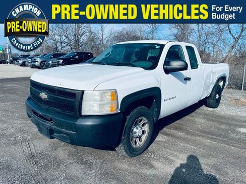 Used 2011 Chevrolet Silverado 1500 W/T image 1