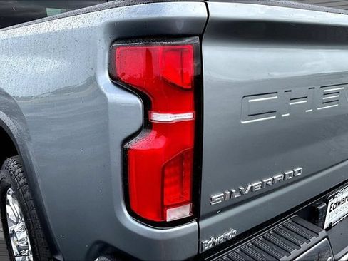 Used 2024 Chevrolet Silverado 2500 LTZ w/ LTZ Plus Package AWD/4WD image 24