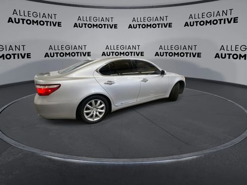 Used 2009 Lexus LS 460 image 10