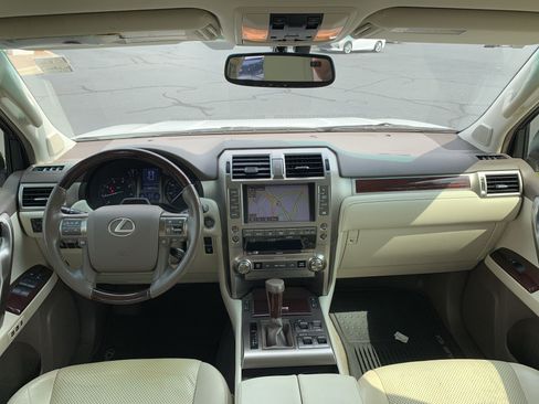 Used 2019 Lexus GX 460 Luxury AWD/4WD image 30