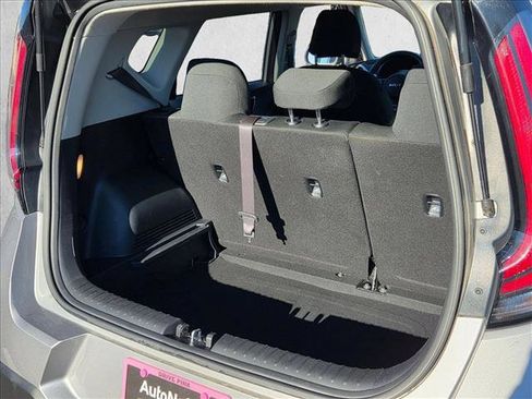 Used 2023 Kia Soul LX w/ Option Group 015 image 6