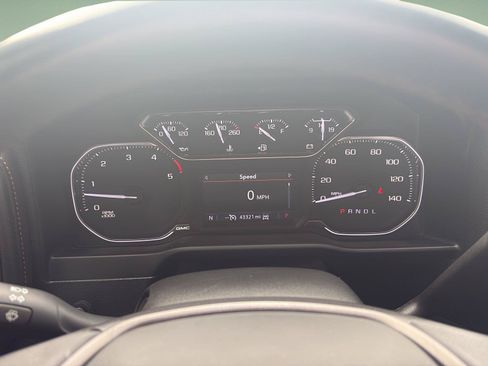 Used 2022 GMC Sierra 2500 AT4 AWD/4WD image 13