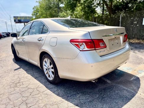 Used 2010 Lexus ES 350 FWD image 3