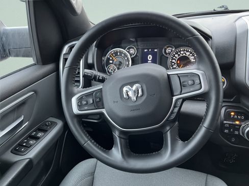 Certified 2022 RAM 1500 Big Horn image 23