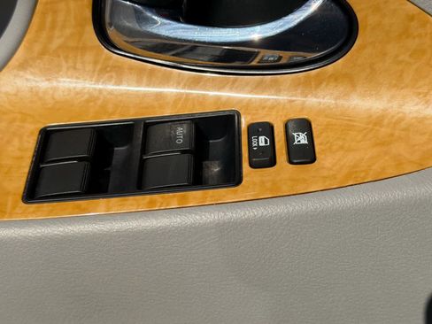 Used 2007 Toyota Camry XLE image 16