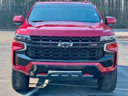 Used 2024 Chevrolet Tahoe Z71 w/ Luxury Package image 12