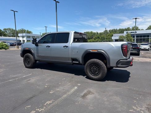 Used 2025 GMC Sierra 2500 AT4X w/ AT4X AEV Edition AWD/4WD image 35