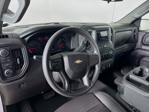 Used 2024 Chevrolet Silverado 1500 Custom w/ Turbomax Blackout Package AWD/4WD image 8