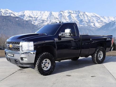 Used 2007 Chevrolet Silverado 2500 LT w/ 1LT Convenience Package image 2