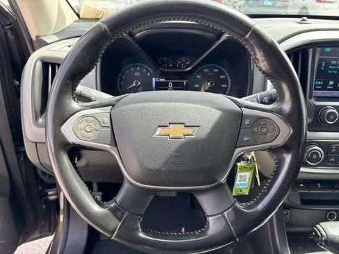 Used 2016 Chevrolet Colorado LT w/ LT Convenience Package RWD image 14