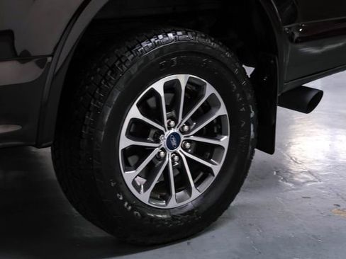 Used 2018 Ford F150 XLT w/ Equipment Group 302A Luxury image 52