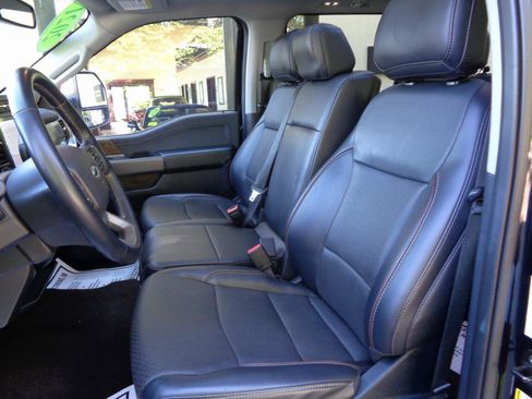 Used 2021 Ford F150 Lariat w/ Max Trailer Tow Package AWD/4WD image 9