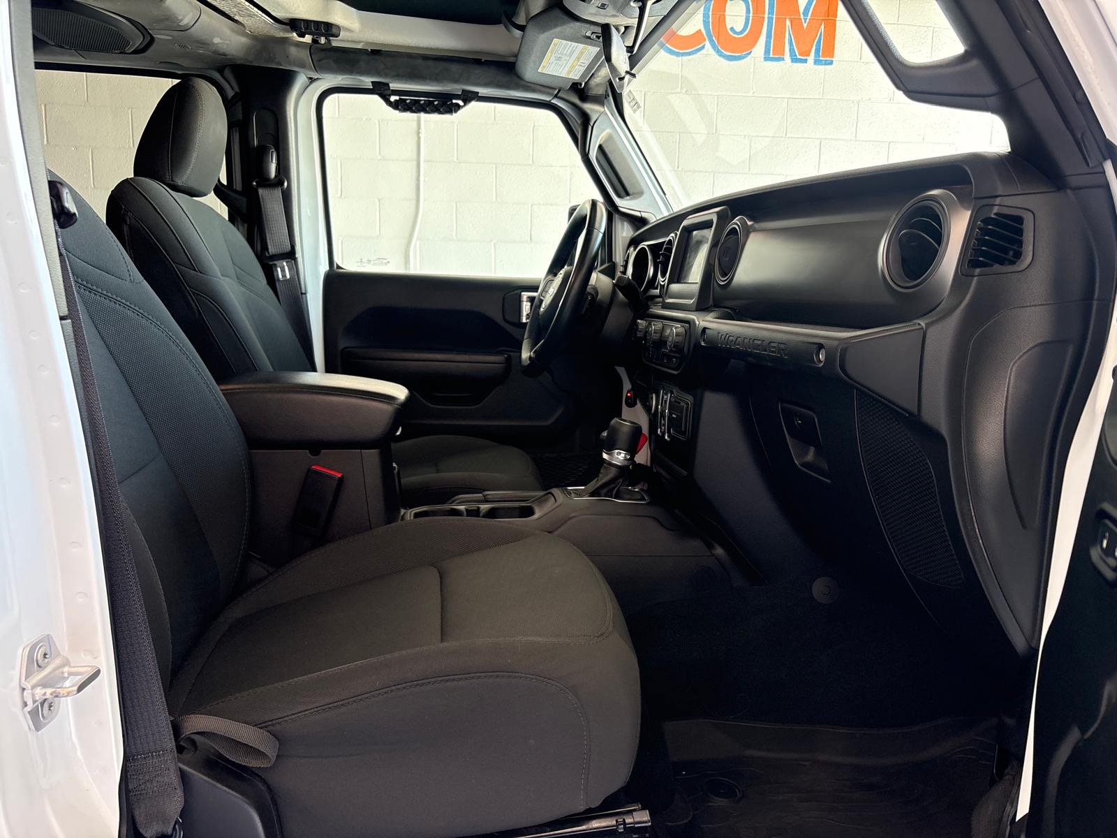 Used 2022 Jeep Wrangler Unlimited Sport AWD/4WD image 20