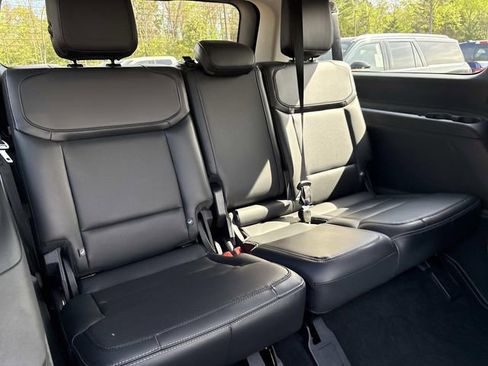 Certified 2025 Ford Expedition Max Platinum image 22