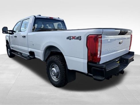 New 2026 Ford F350 XL w/ XL Off-Road Package image 2