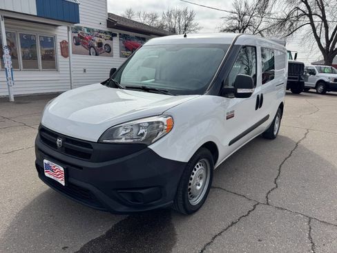 Used 2018 RAM ProMaster City Tradesman FWD image 2