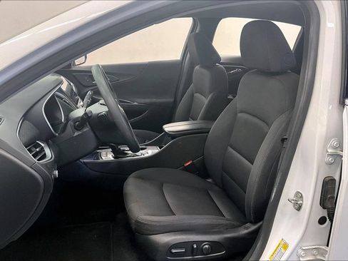 Used 2024 Chevrolet Malibu LT FWD image 21