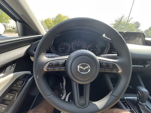 New 2026 MAZDA MAZDA3 2.5 S Sedan w/ Preferred Pkg FWD image 14