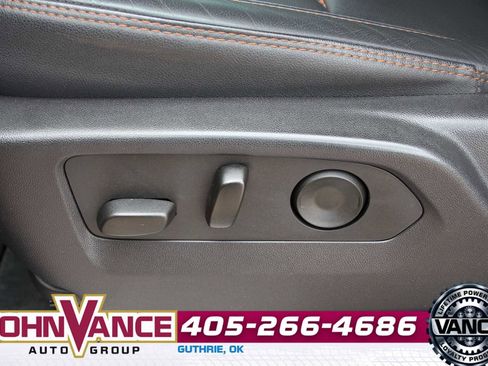 Used 2024 GMC Sierra 2500 AT4 w/ AT4 Premium Plus Package AWD/4WD image 32