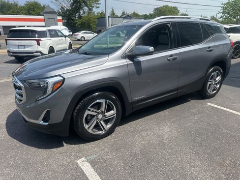 Used 2020 GMC Terrain SLT FWD image 9