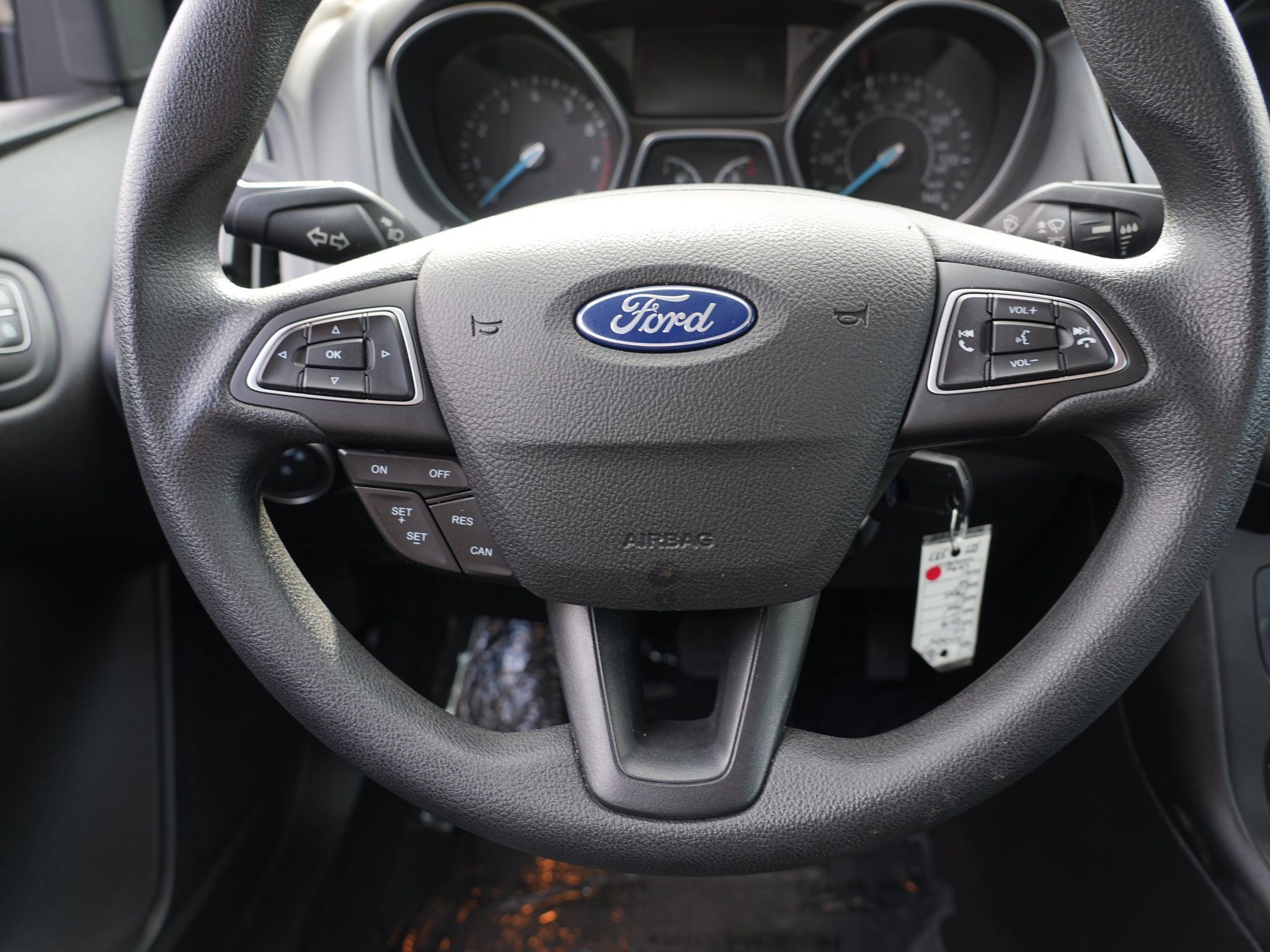 Used 2018 Ford Focus SE FWD image 24