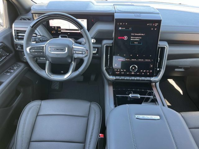 New 2026 GMC Yukon Denali w/ Denali Reserve Package AWD/4WD image 13