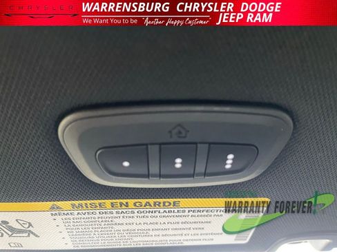 New 2026 Chrysler Pacifica Select w/ S Appearance Package image 40