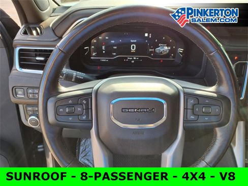 Used 2022 GMC Yukon XL Denali image 19