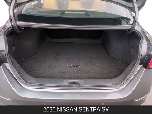 Used 2025 Nissan Sentra SV w/ SV Premium Package FWD image 25