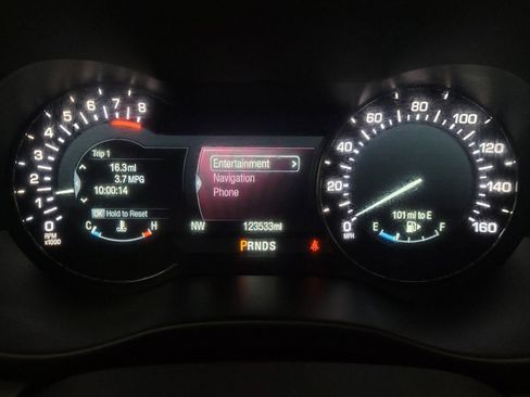 Used 2016 Lincoln MKC Reserve image 23