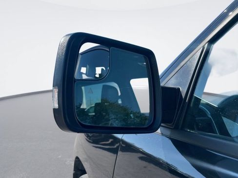 Used 2023 RAM 1500 Laramie AWD/4WD image 10