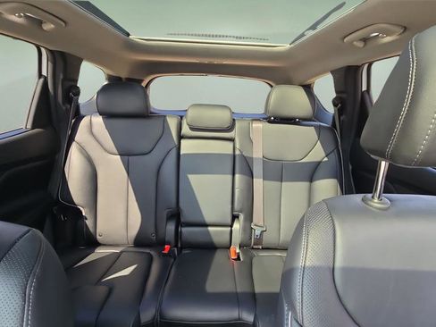Certified 2023 Hyundai Santa Fe Limited AWD/4WD image 10