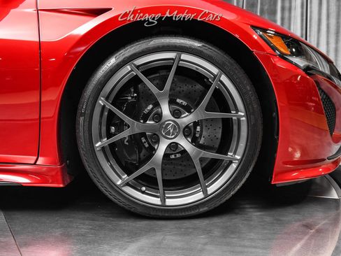 Used 2017 Acura NSX AWD/4WD image 39