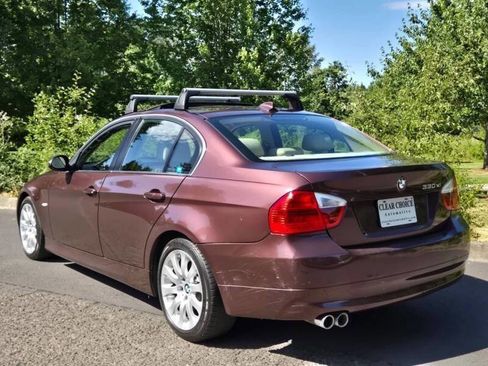 Used 2006 BMW 330xi Sedan image 8
