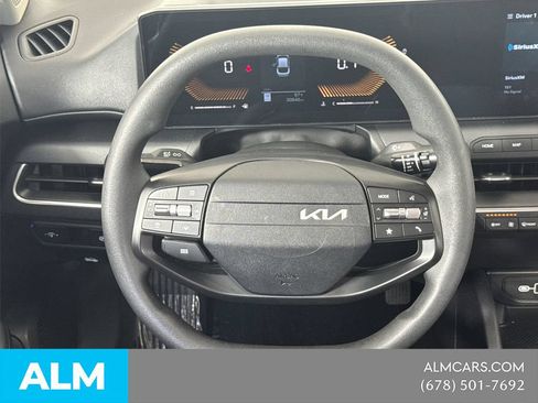 Used 2025 Kia K4 FWD image 26