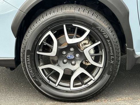 Used 2019 Subaru Crosstrek Hybrid w/ Moonroof Package w/Navigation AWD/4WD image 29