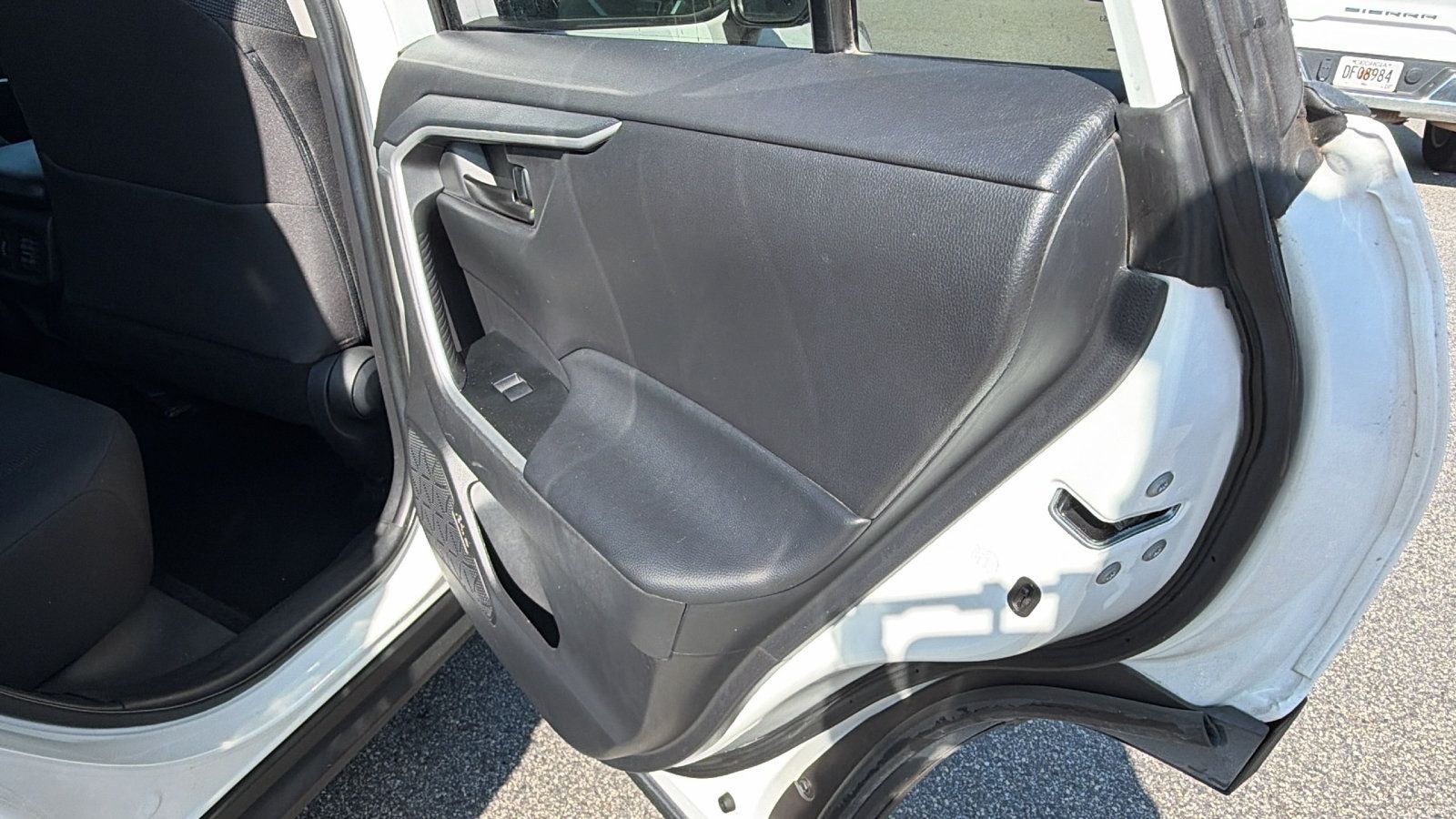 Used 2023 Toyota RAV4 LE FWD image 20