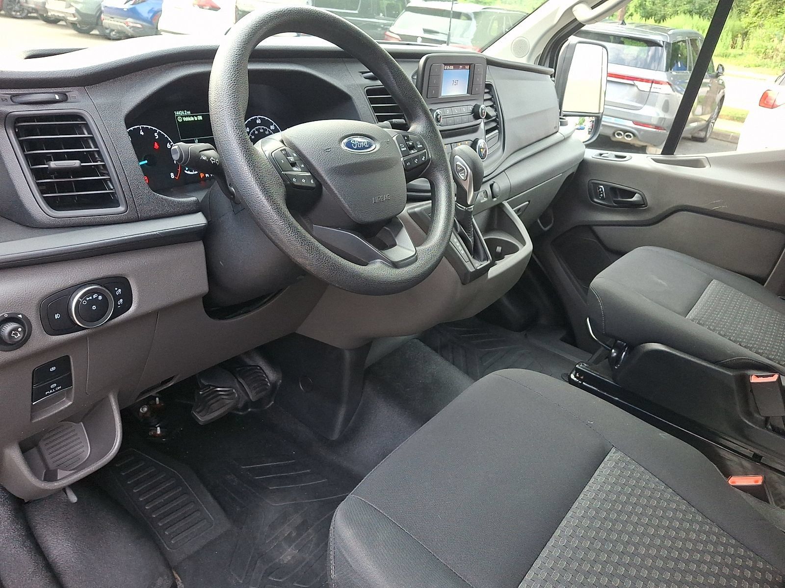 Used 2025 Ford Transit 250 Low Roof w/ Exterior Upgrade Package RWD image 12